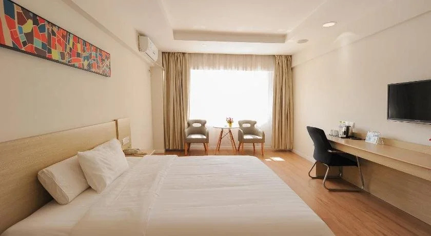 Hanting Express Chongqing Shiqiaopu Branch