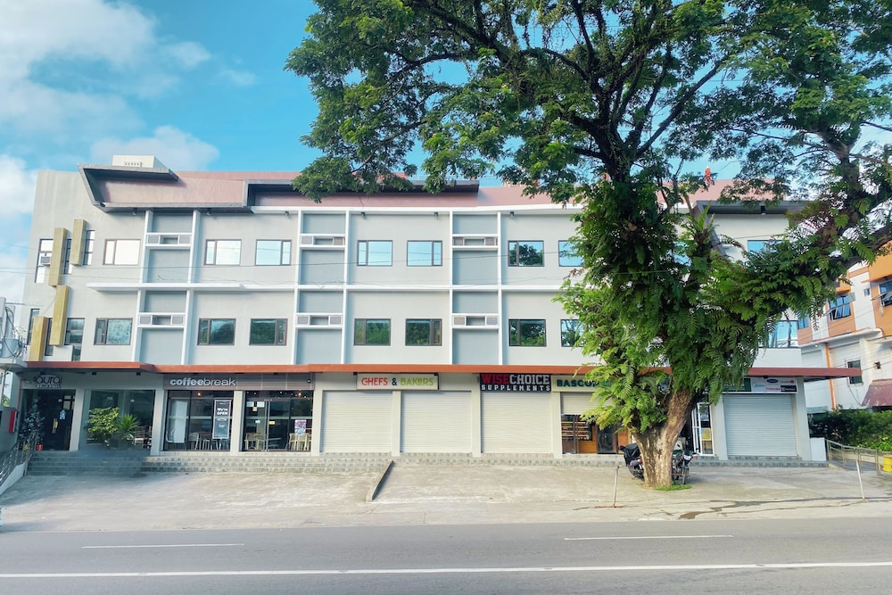 Aura Condotel