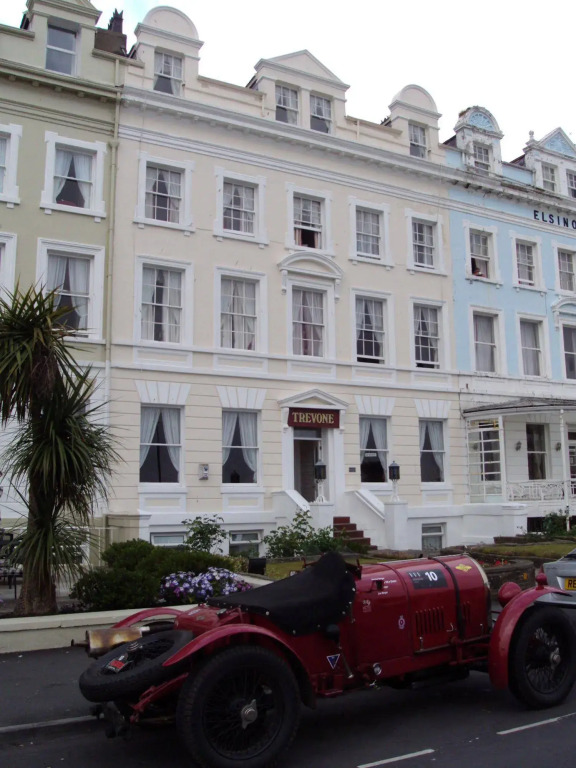 THE TREVONE, Llandudno