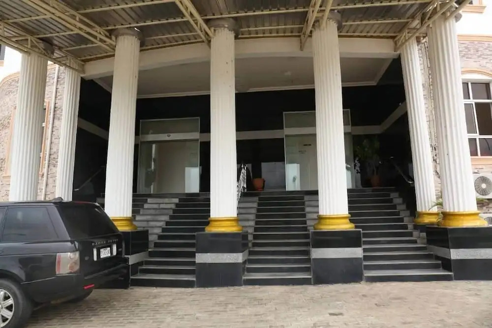 Zeus Paradise Hotel Abuja