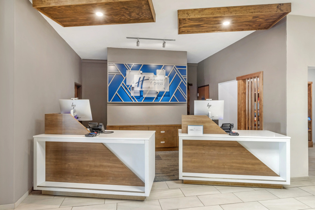 Holiday Inn Express Hotel and Suites Alice by IHG