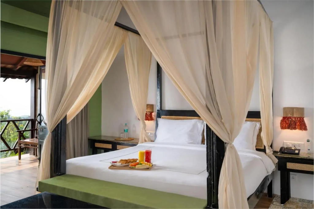 Goa Crescent Resort - A Hilltop Seaview Escape
