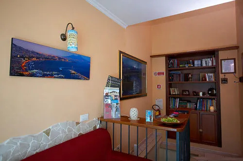 Suite Partenopea- Bed and Breakfast