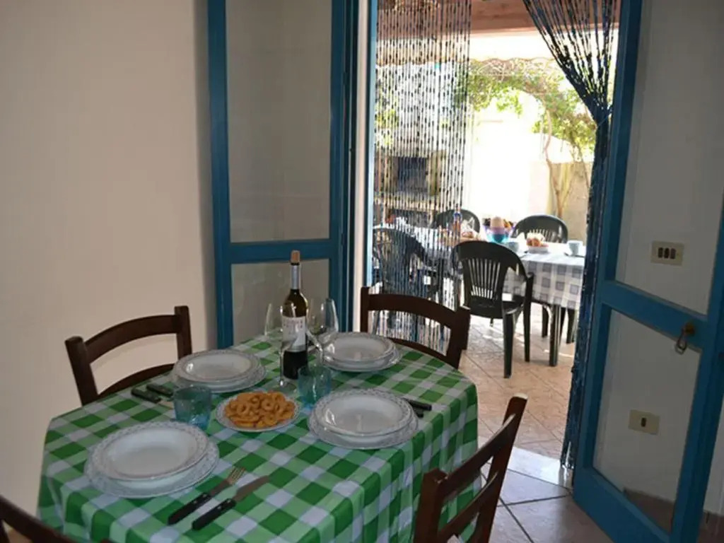 Villa with shady garden and air conditioning in Torre dellOrso