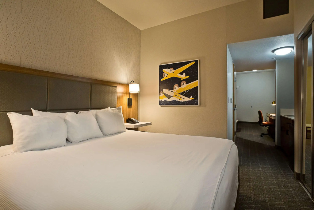 Hawthorn Suites by Wyndham-Oakland/Alameda
