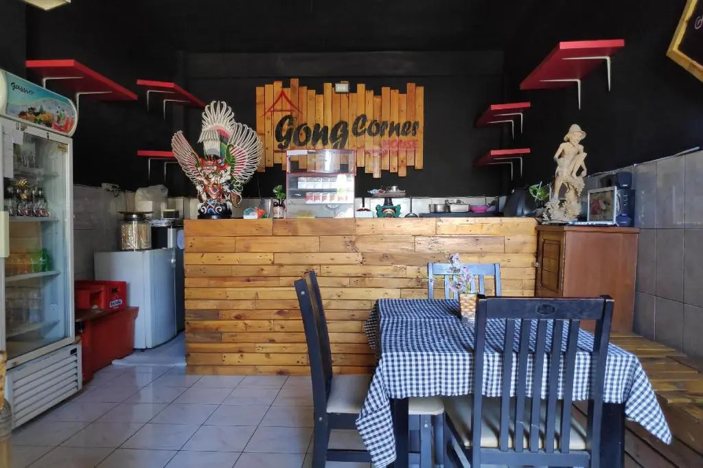 OYO 3694 Gong Corner Guest House 2