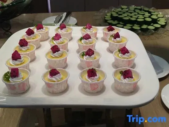 Conrab L Hotel