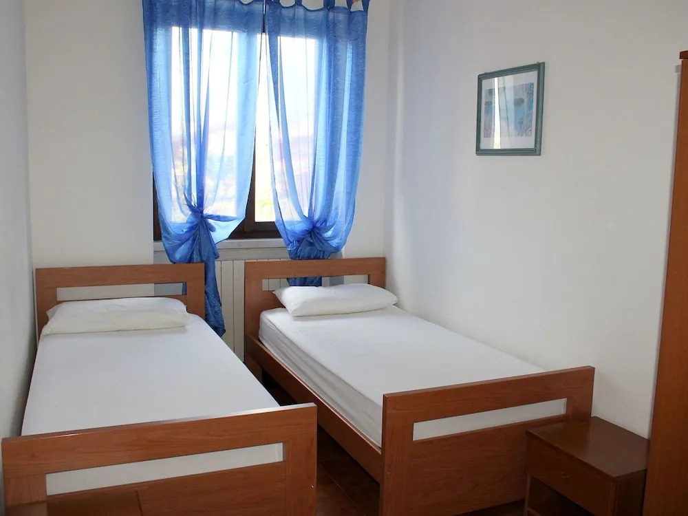 Holiday Appartment With a big Garden, Nearby Lazise's Centre