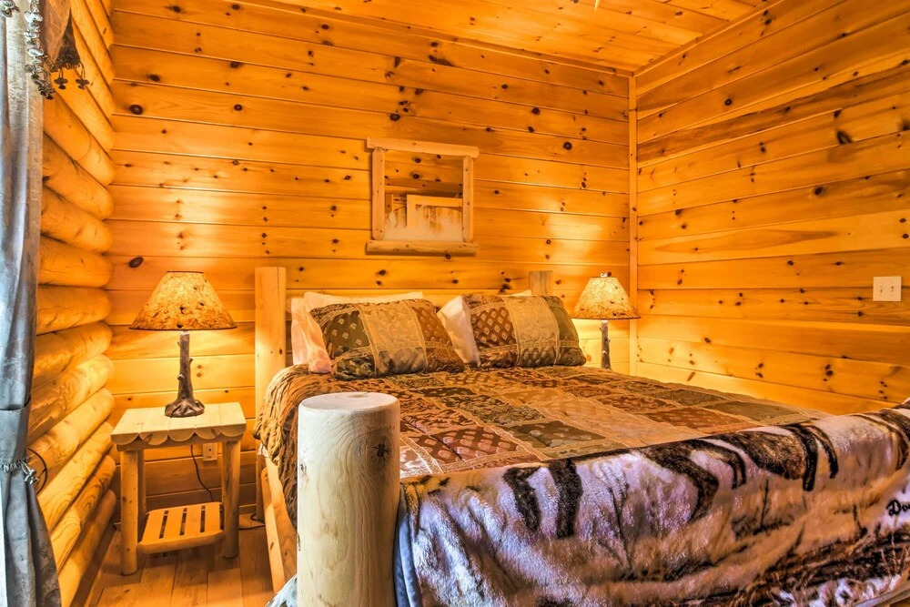 Spacious Twin Mountain Vacation Rental on 5 Acres!