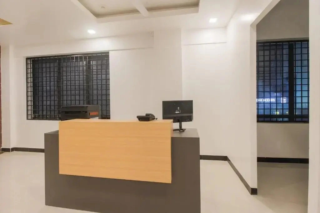 Super OYO Flagship 74485 Sakthi Grand