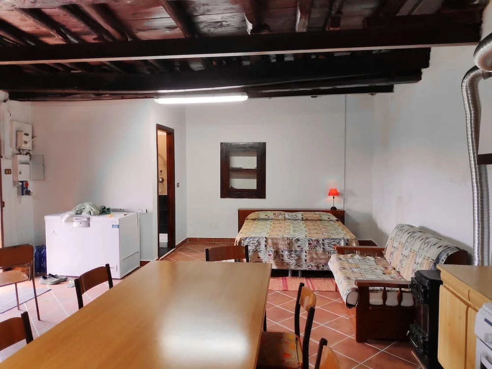 Studio in Mongiove, With Enclosed Garden Near the Beach