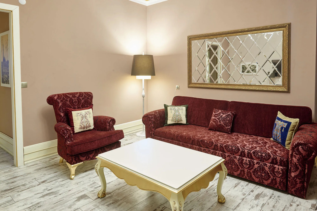 LAgora Old Town Hotel & Bazaar