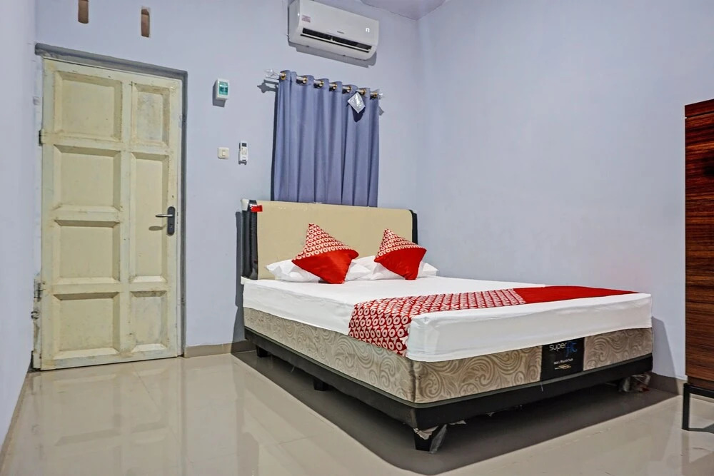 Adhyaksa Homestay By OYO
