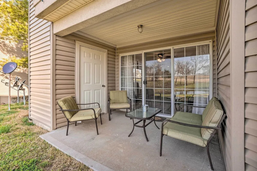 Family-friendly Condo ~ 3 Mi to Branson Landing