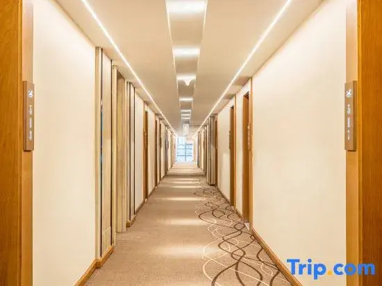 HanTing Hotel (Guiyang Convention and Exhibition Center Financial City)