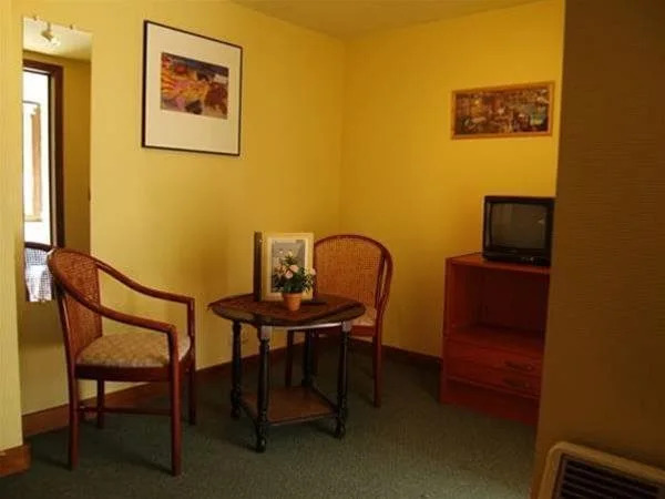 Hotel La Besace