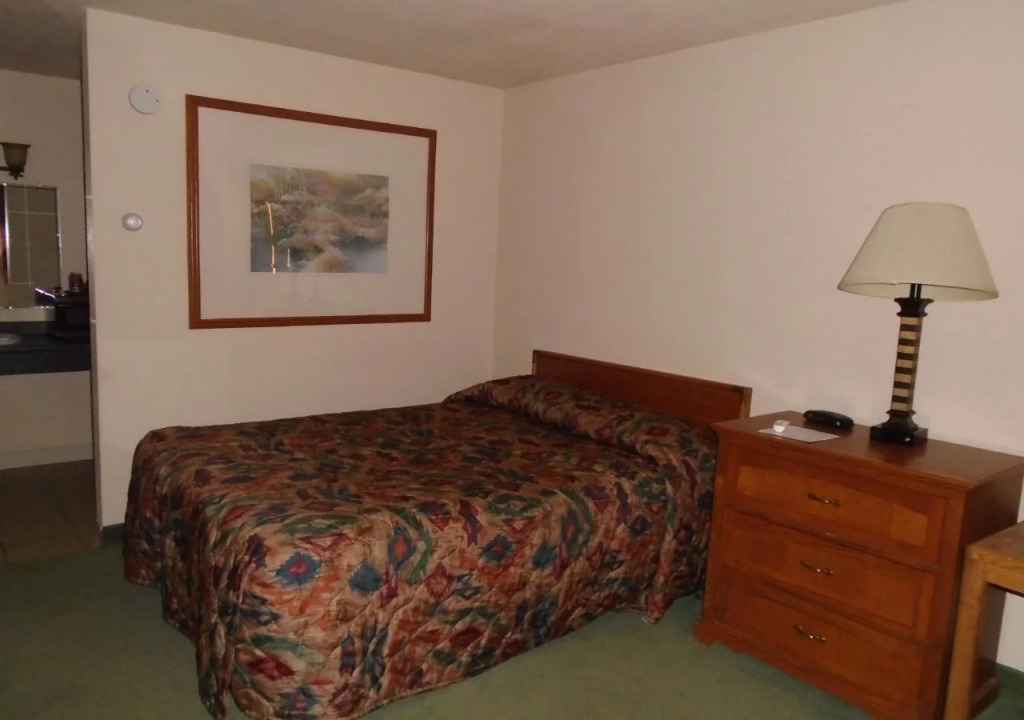 Arrowhead Inn