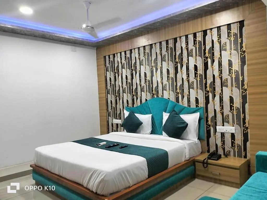 Hotel City Ganga by Rudra Palace