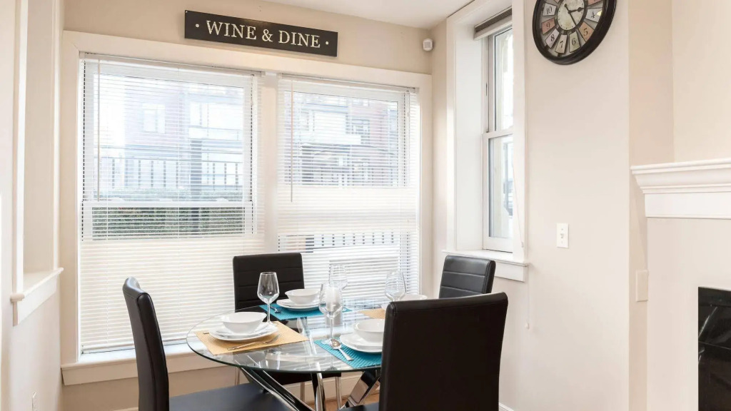 Fully Furnished Apartment in Washington near Logan Circle