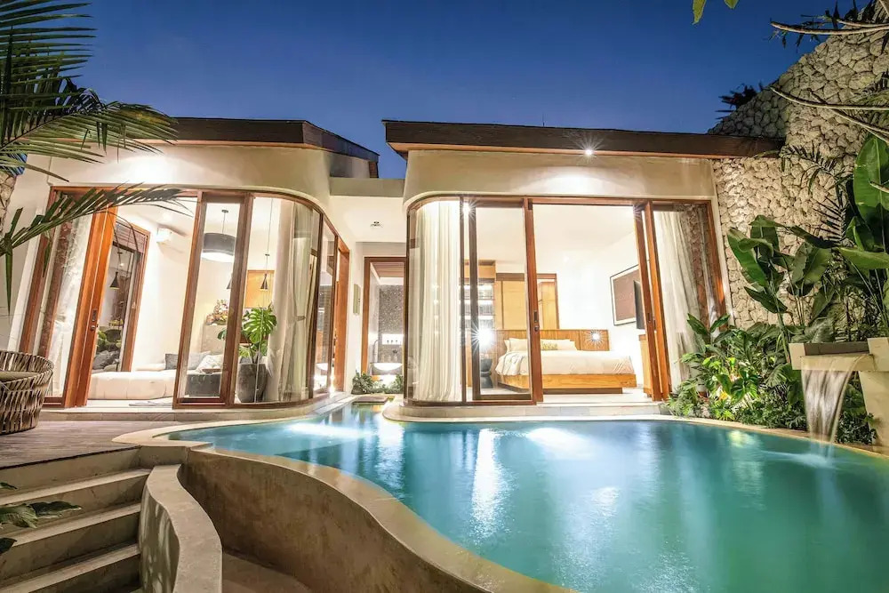 Elegant 1BR Retreat Jungle View Hideaway in Ubud