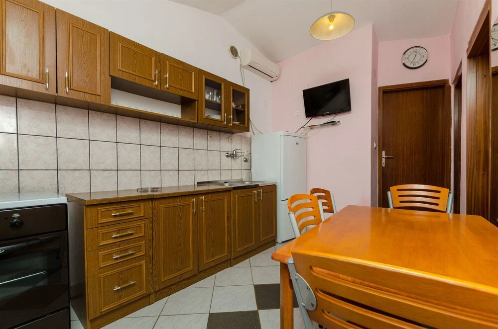 House Sliskovic
