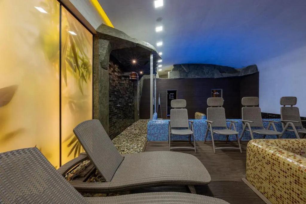Helios Hotel & SPA