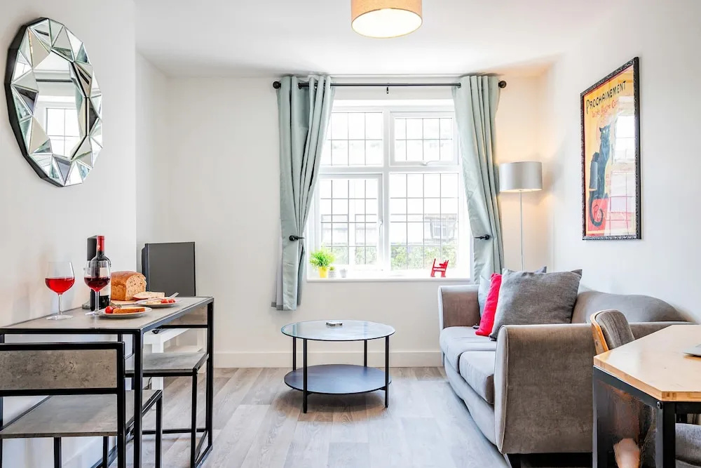 Host & Stay - Croydon Road Apartments