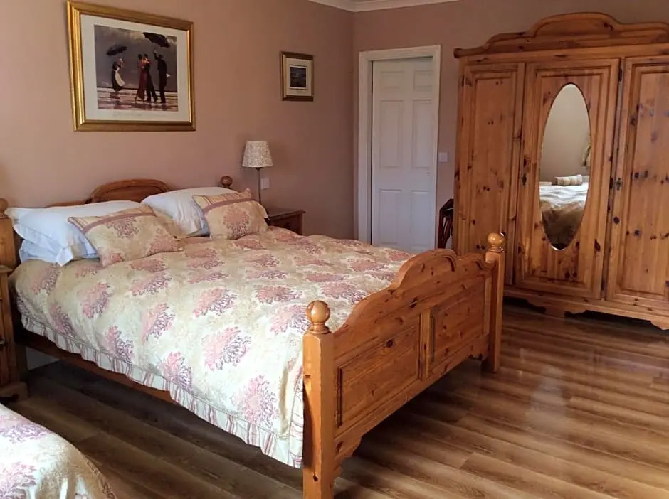 Sneem River Lodge