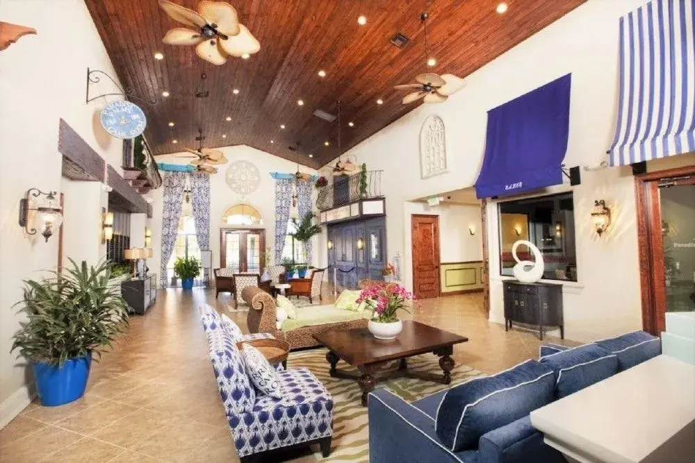 Paradise Palms Vacation Home 4 Bedrooms townhouse by RedAwning