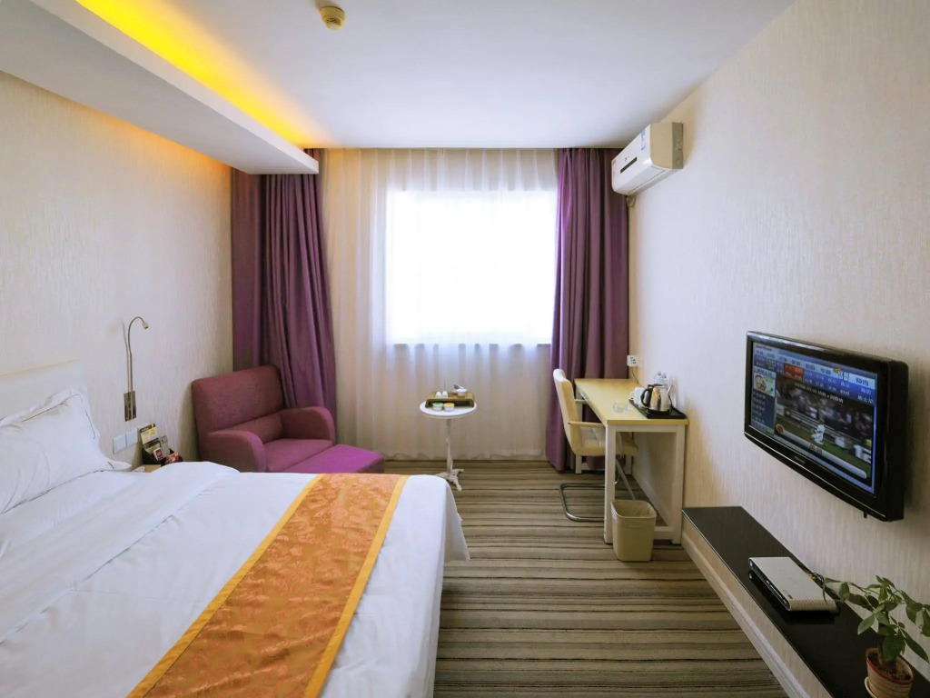 Xiamen Youth Sunshine Fang Hu Road Branch Hotel
