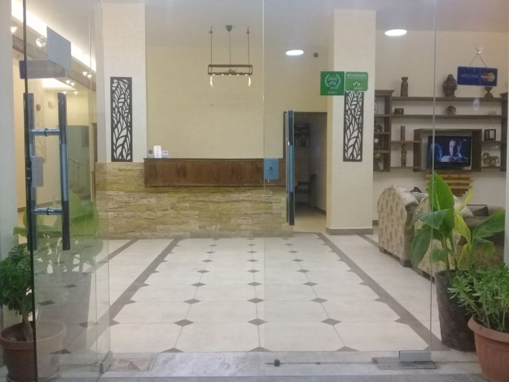 Rumman Hotel