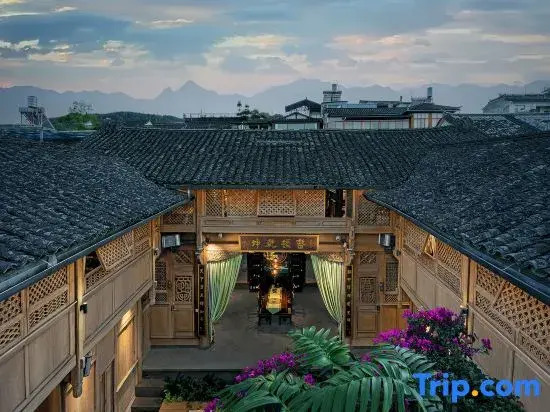 Premier Compound Hotel