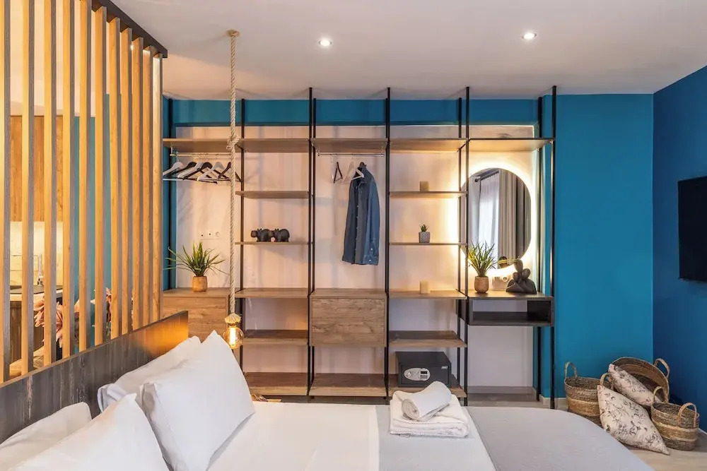 Semiso Beach Suites