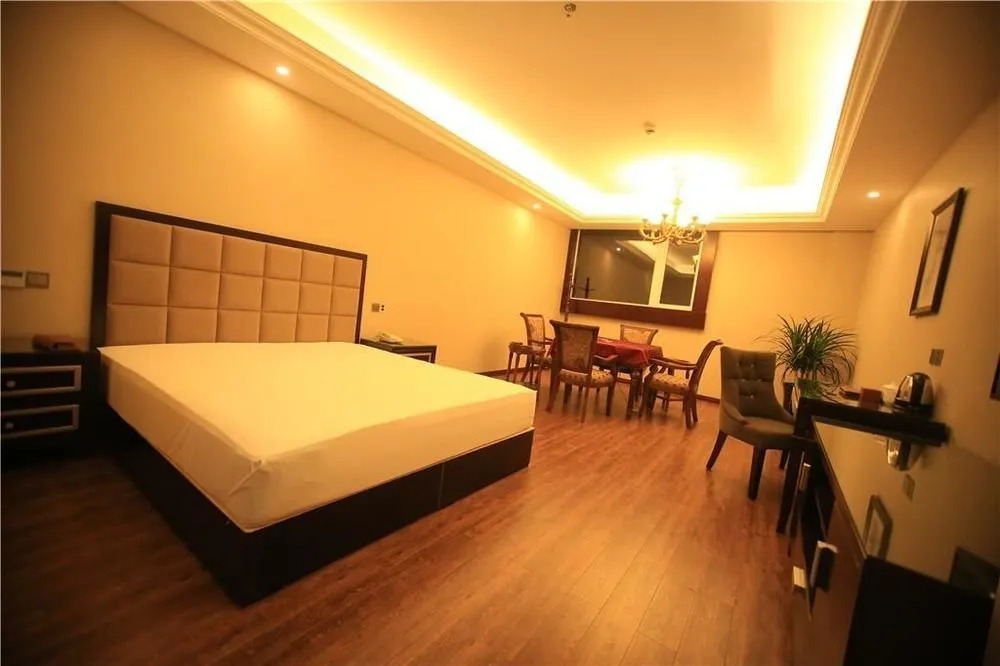 Lanting Hotel (Chengdu Daxu High-speed Railway Station)