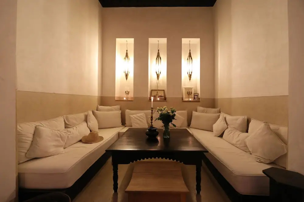 Azzouna13
