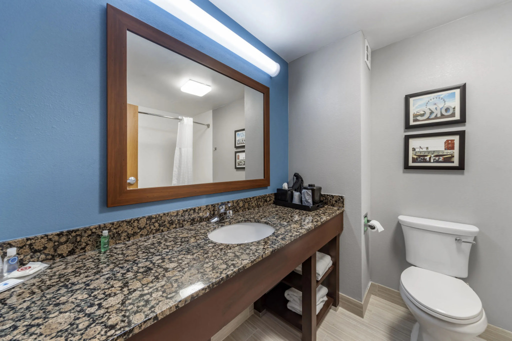Quality Inn Ada