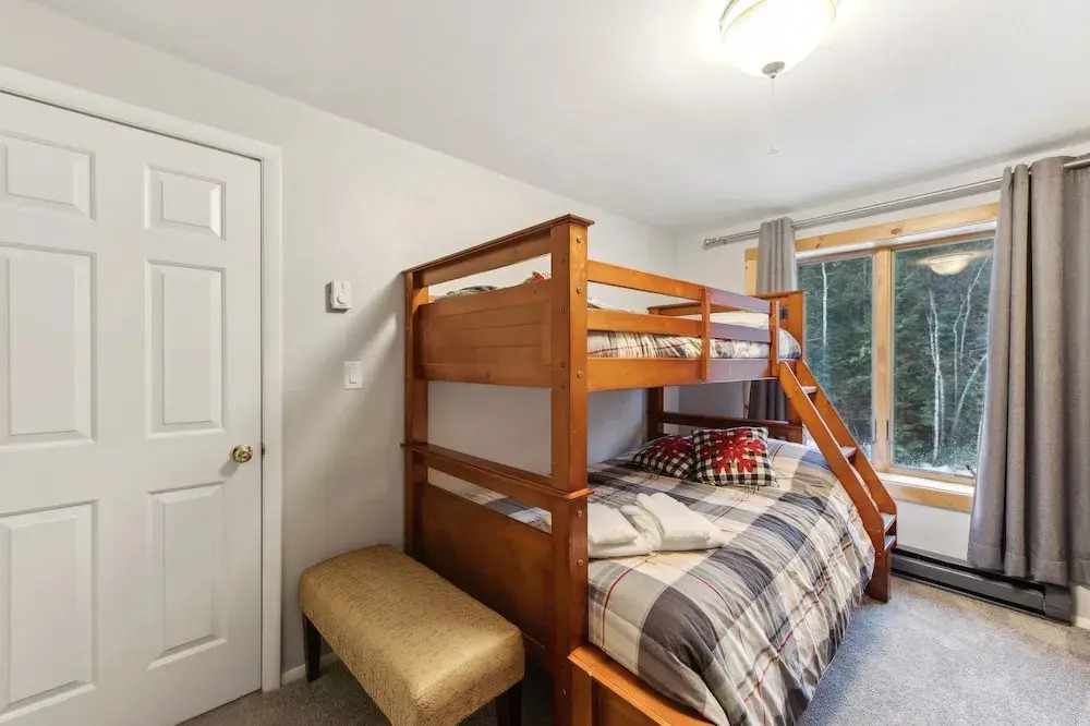 Tannery 64h - Family Retreat With Modern Comforts 3 Bedroom Townhouse by The Summit at Gore Mountain