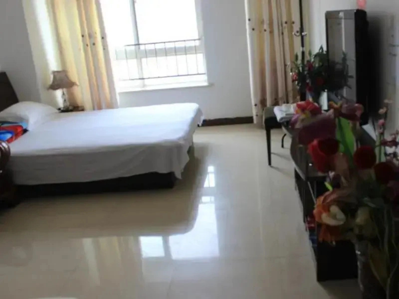 Ruyi ApartHotel