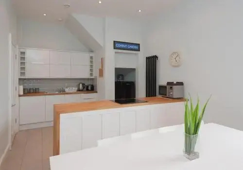 The Ardmillan Residence No 1