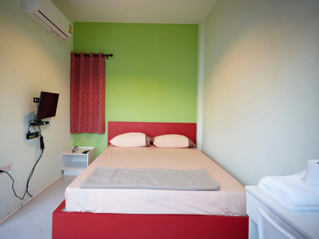U26 Budget Hotel