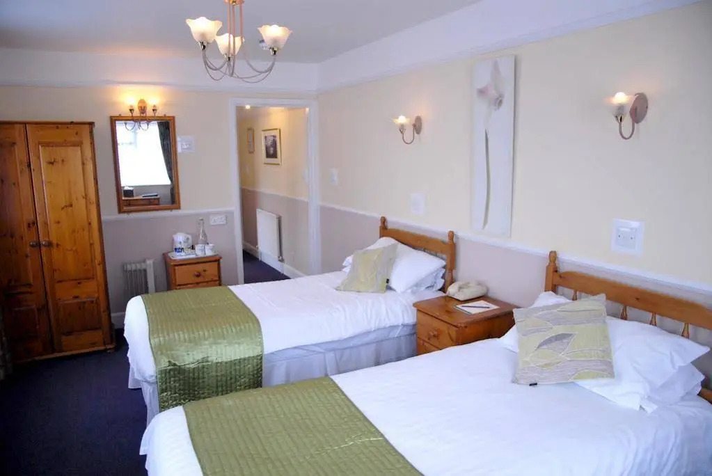 The Kingswood Hotel