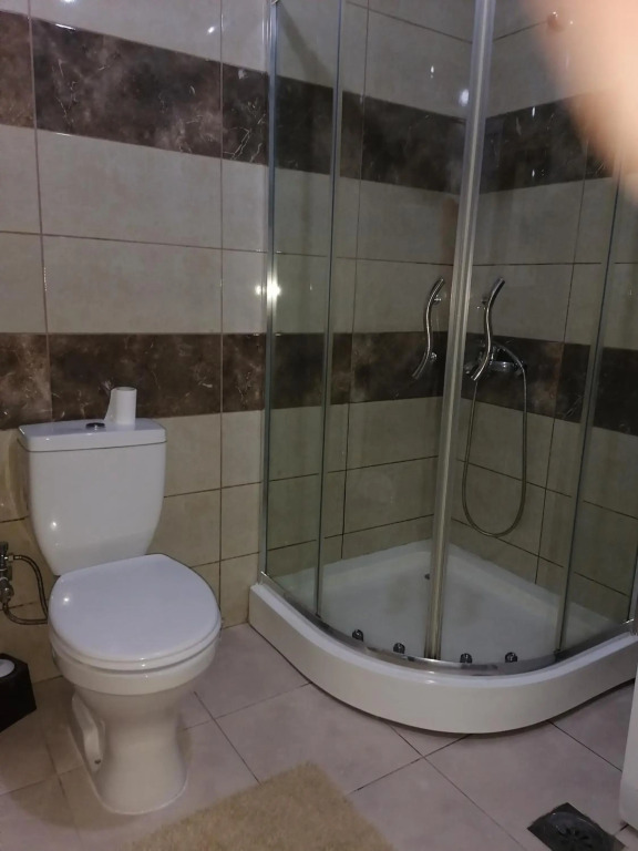 Kokki's Lovely 1bedroom condo with free parking and WiFi