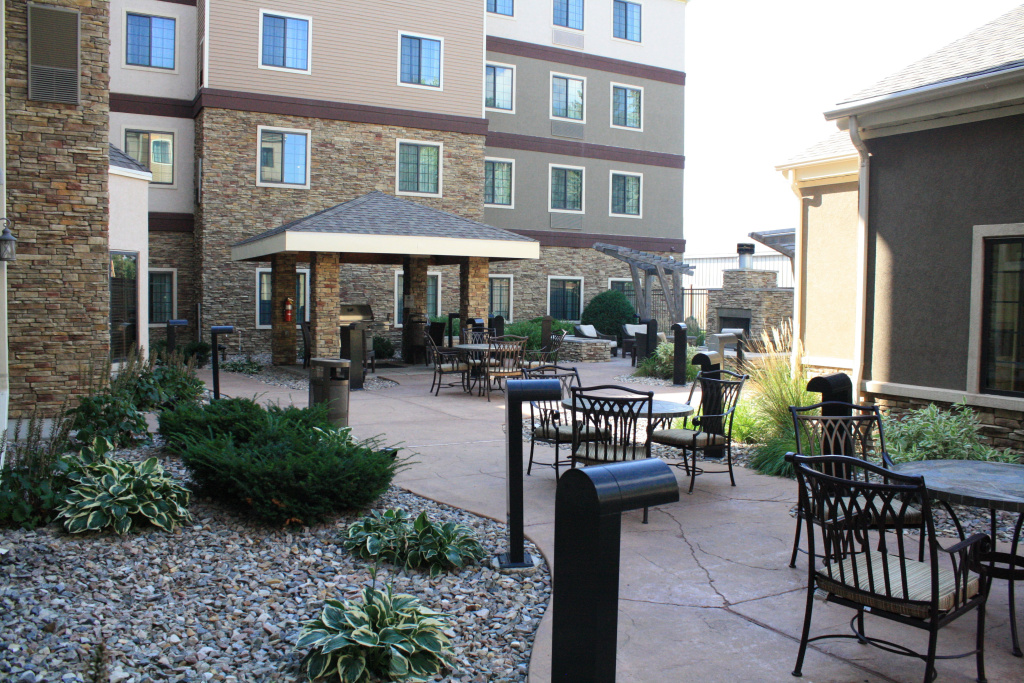 Staybridge Suites Minot by IHG