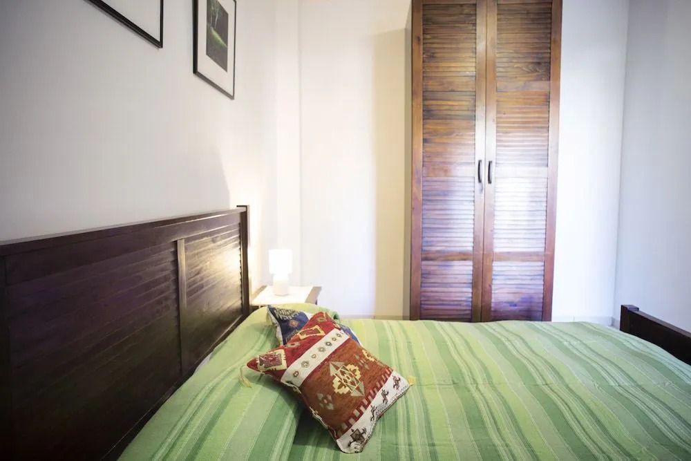 Bolina Rooms