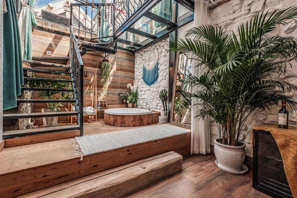 Floral Holiday Guesthouse