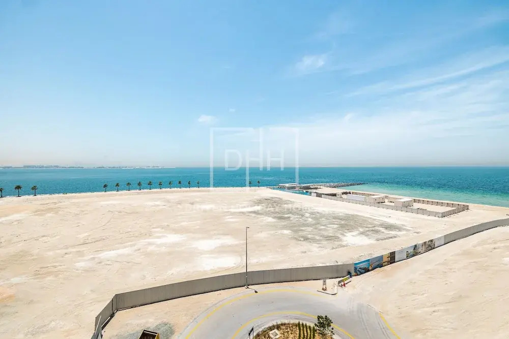 Full Sea View 1Bed Le Pont B1 in La Mer