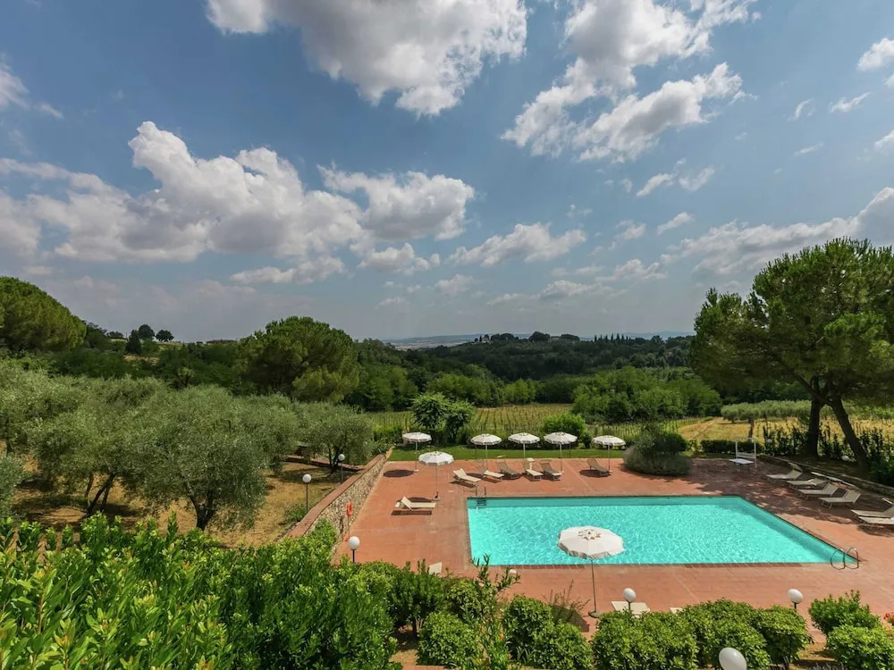 Cozy Holiday Home with Pool in Sienna Italy