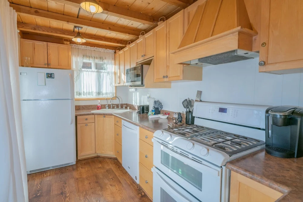 Lucky Bear Lodge
