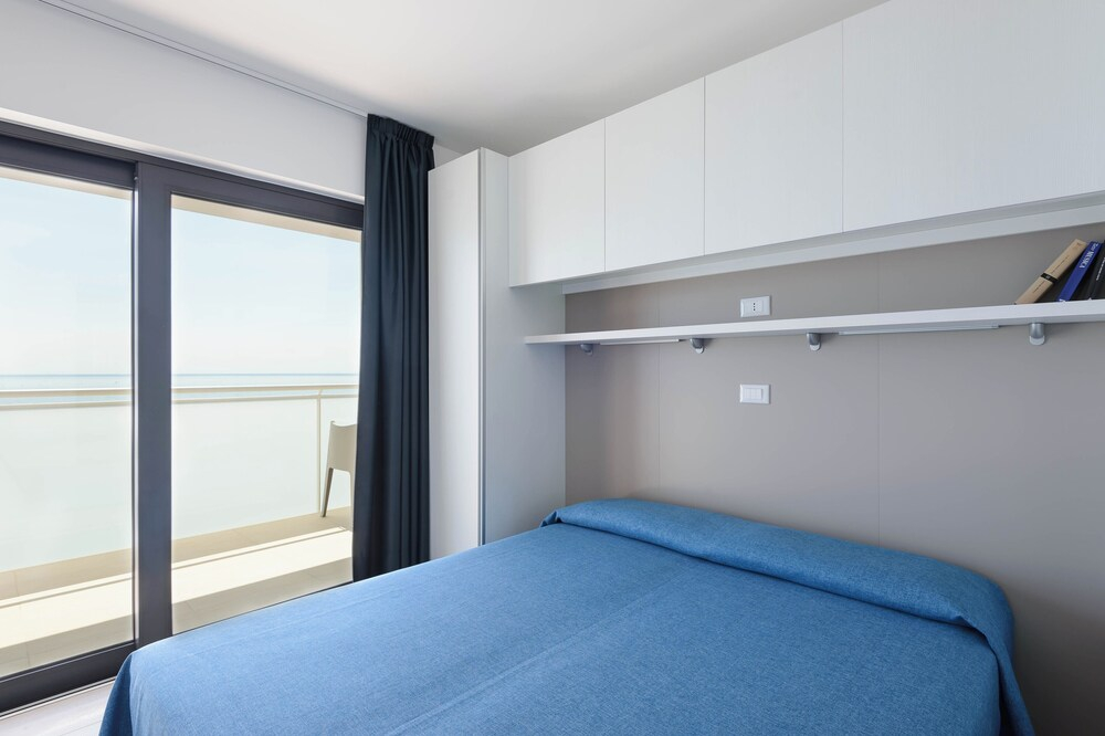 Well-equipped Flat Just 50m From the Beach