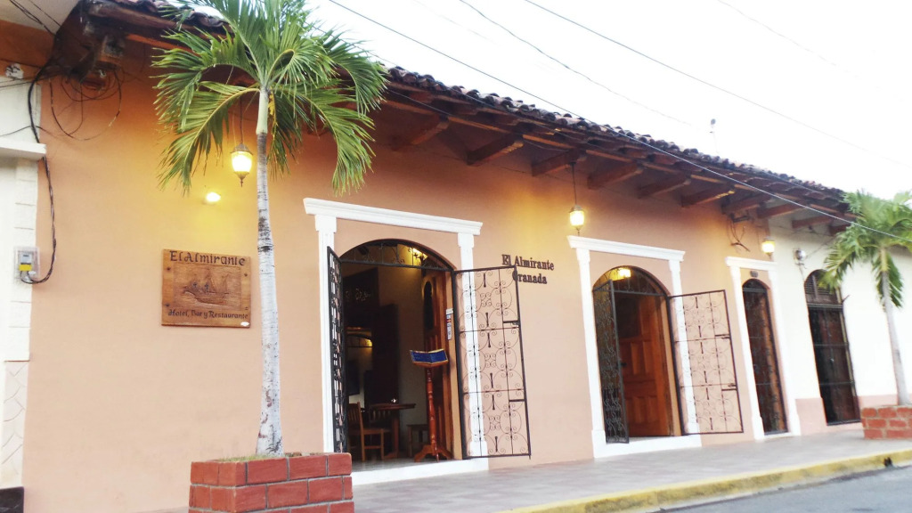 El Almirante